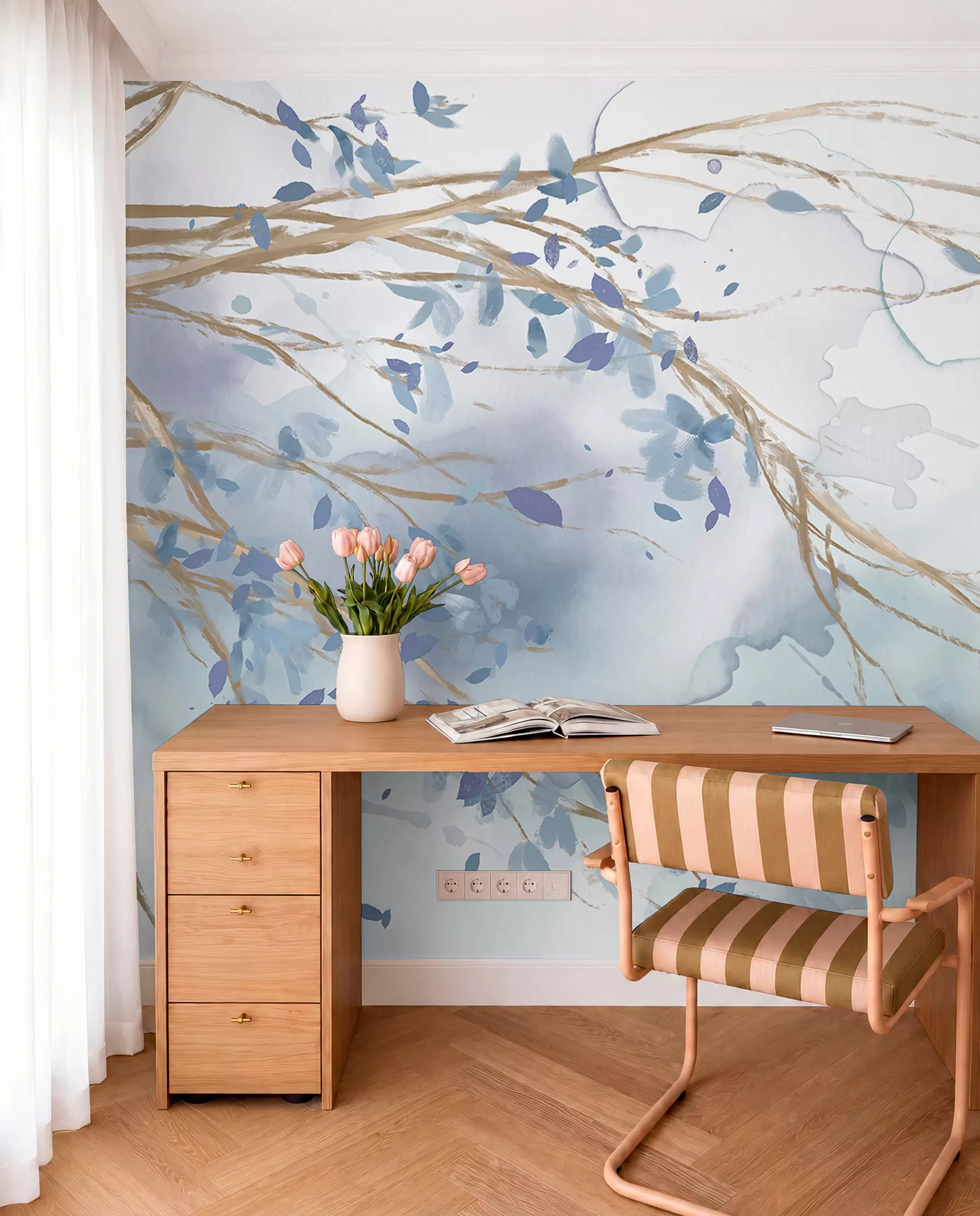 wall murals Деликатне плаве и беле цветне гране са меком, замућеном позадином акварела w07919