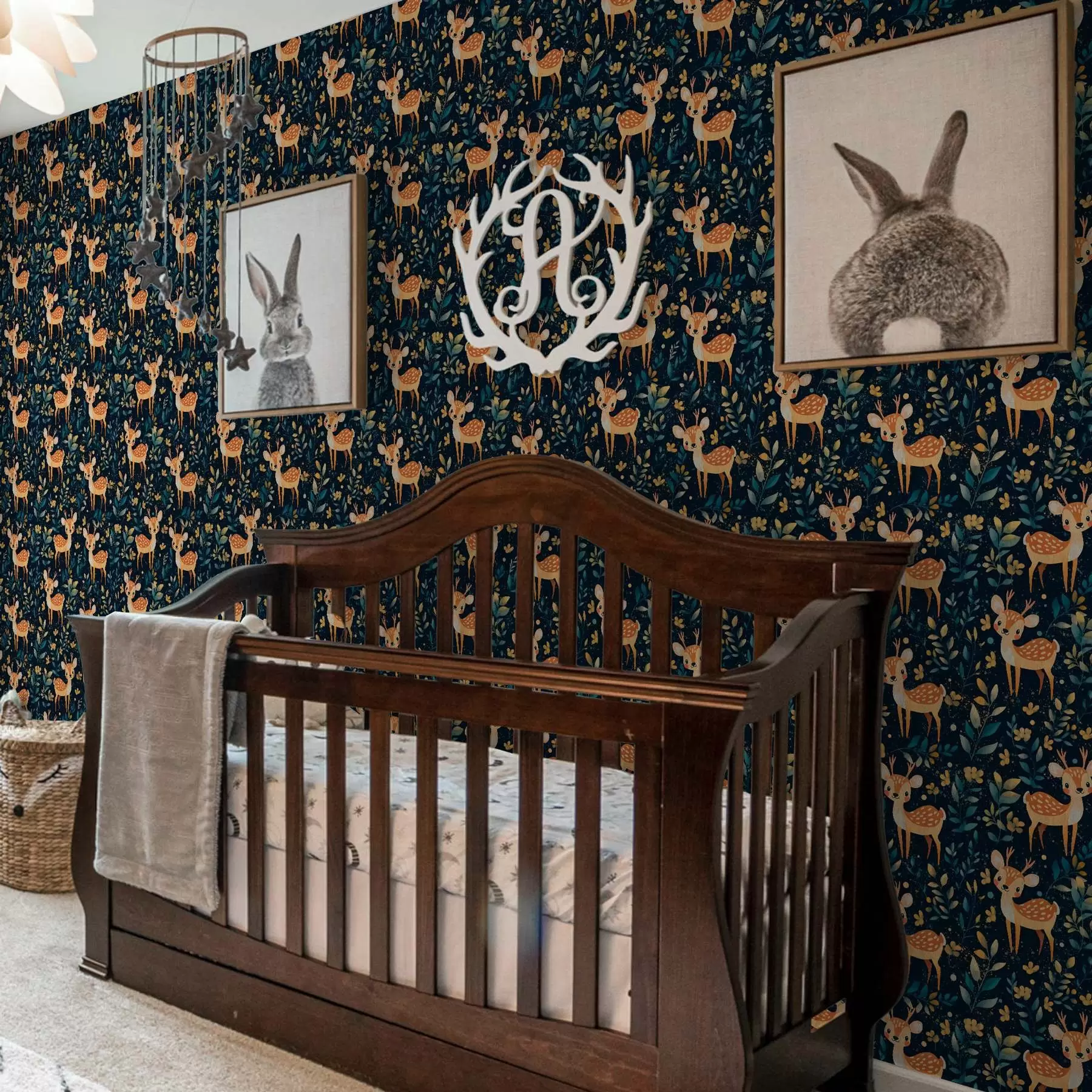 wall murals Жути у тамној шуми са жутим лишћем a00124