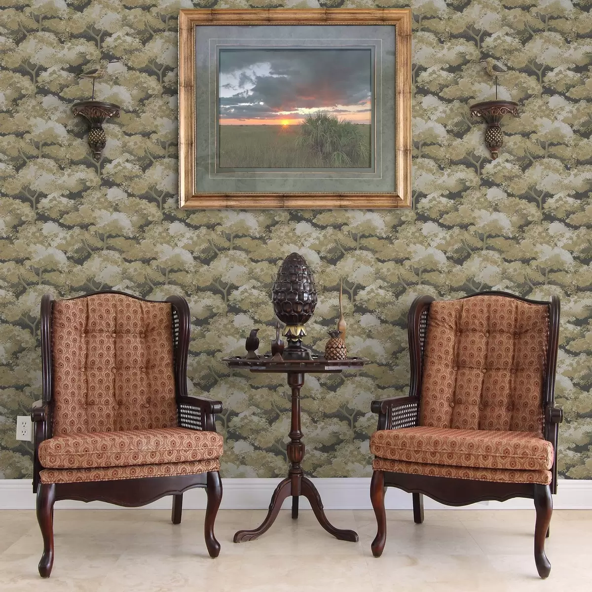 Позадина Тамни шумски узорак са дрвећем у топлим бојама a00170