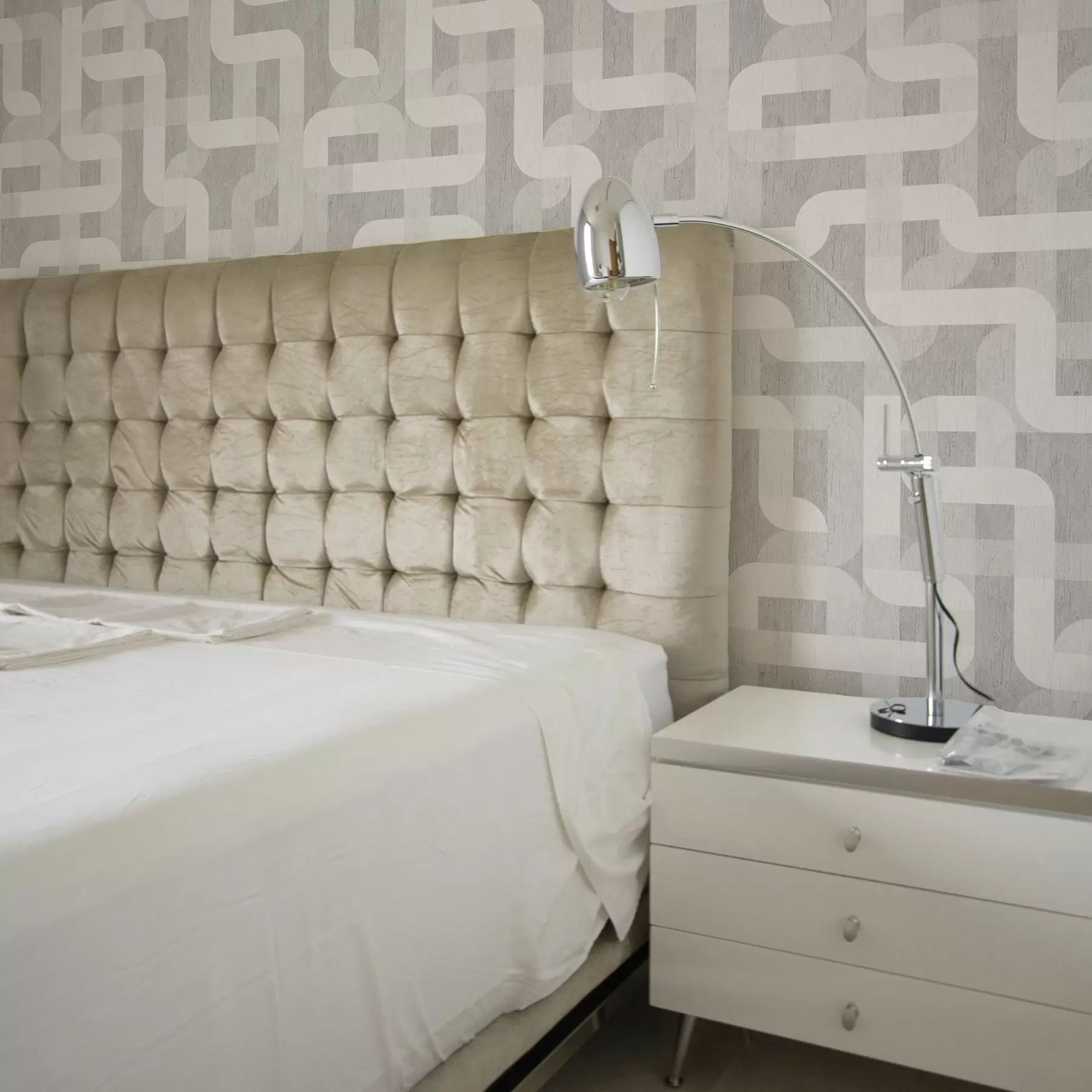 wall murals Модерни графички узорак са закривљеним линијама a00190