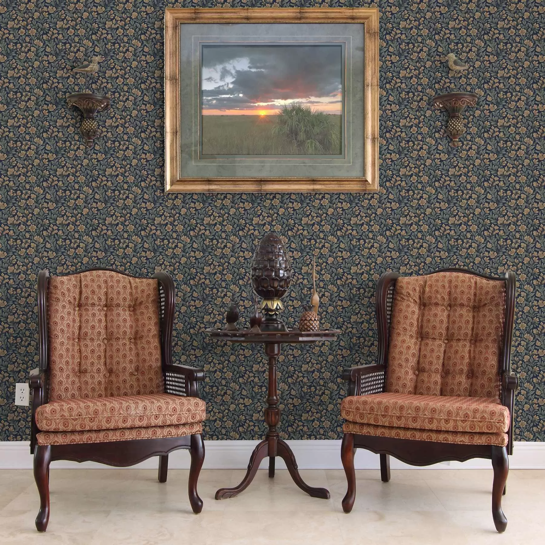 wall murals Наранџасто цвеће на тамноплавој позадини у винтаге стилу a00200