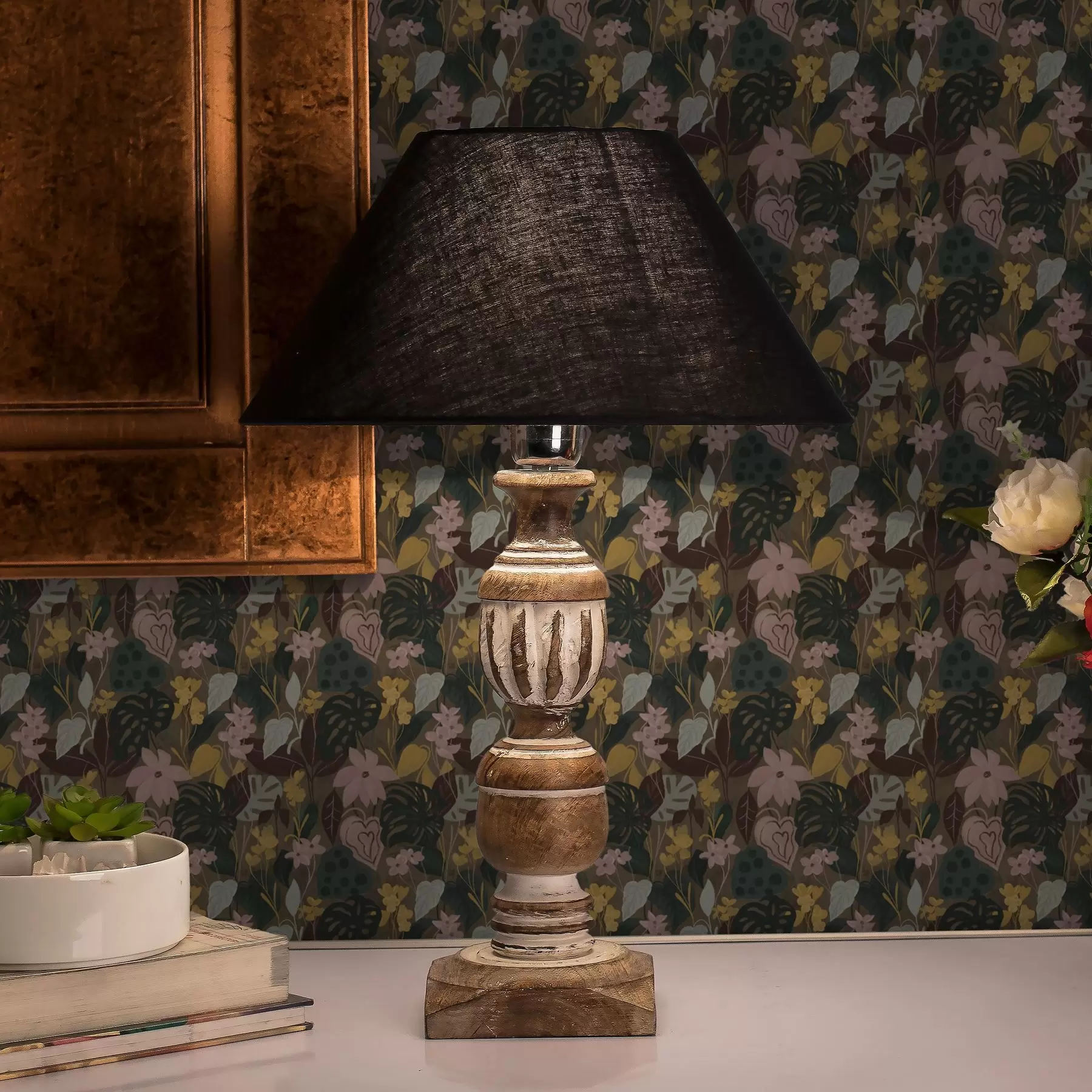 wall murals Тамно тропско лишће и цвеће у густој слици, густа слика a00244