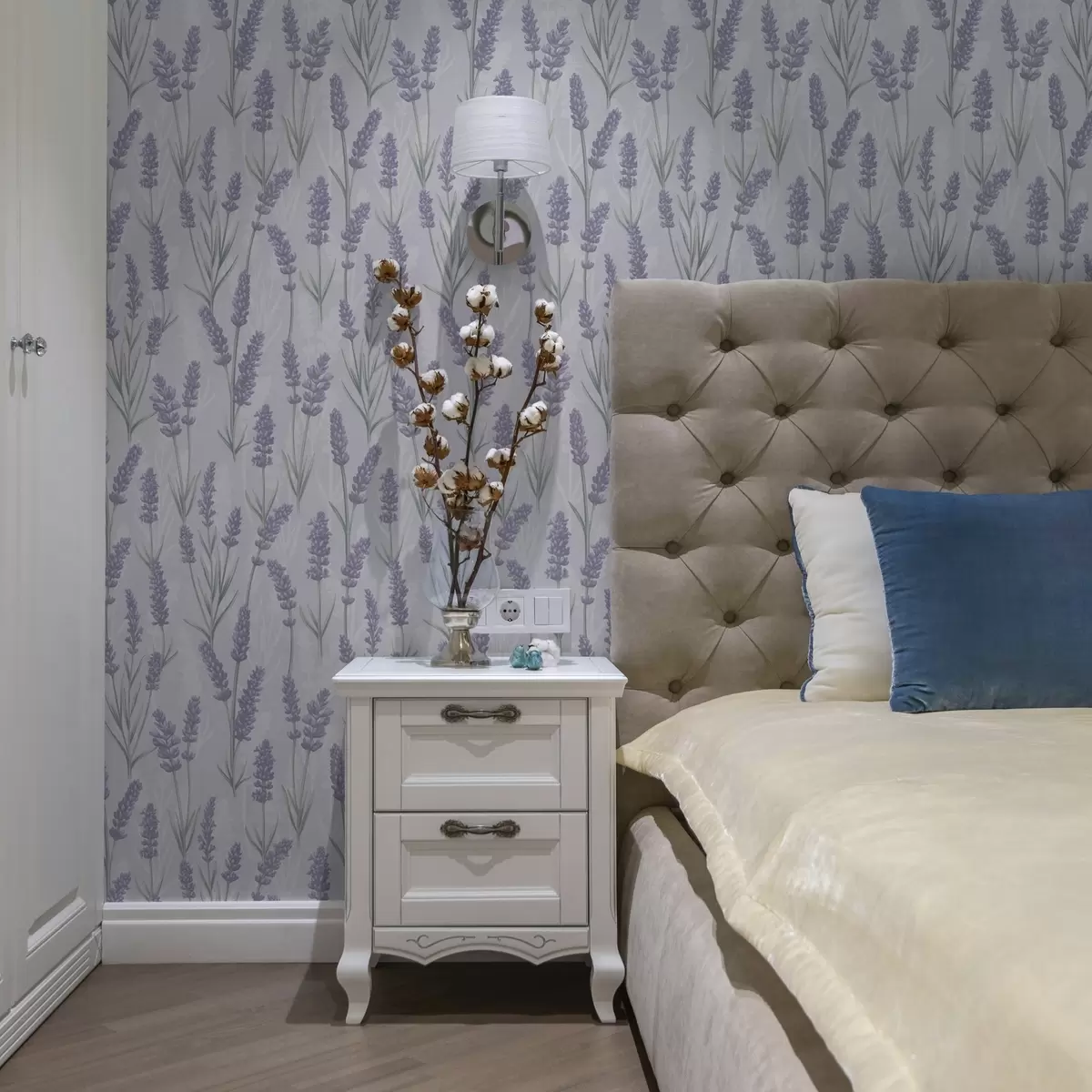 Позадина Гранчице лаванде у бледо љубичастој палети акварела a00447