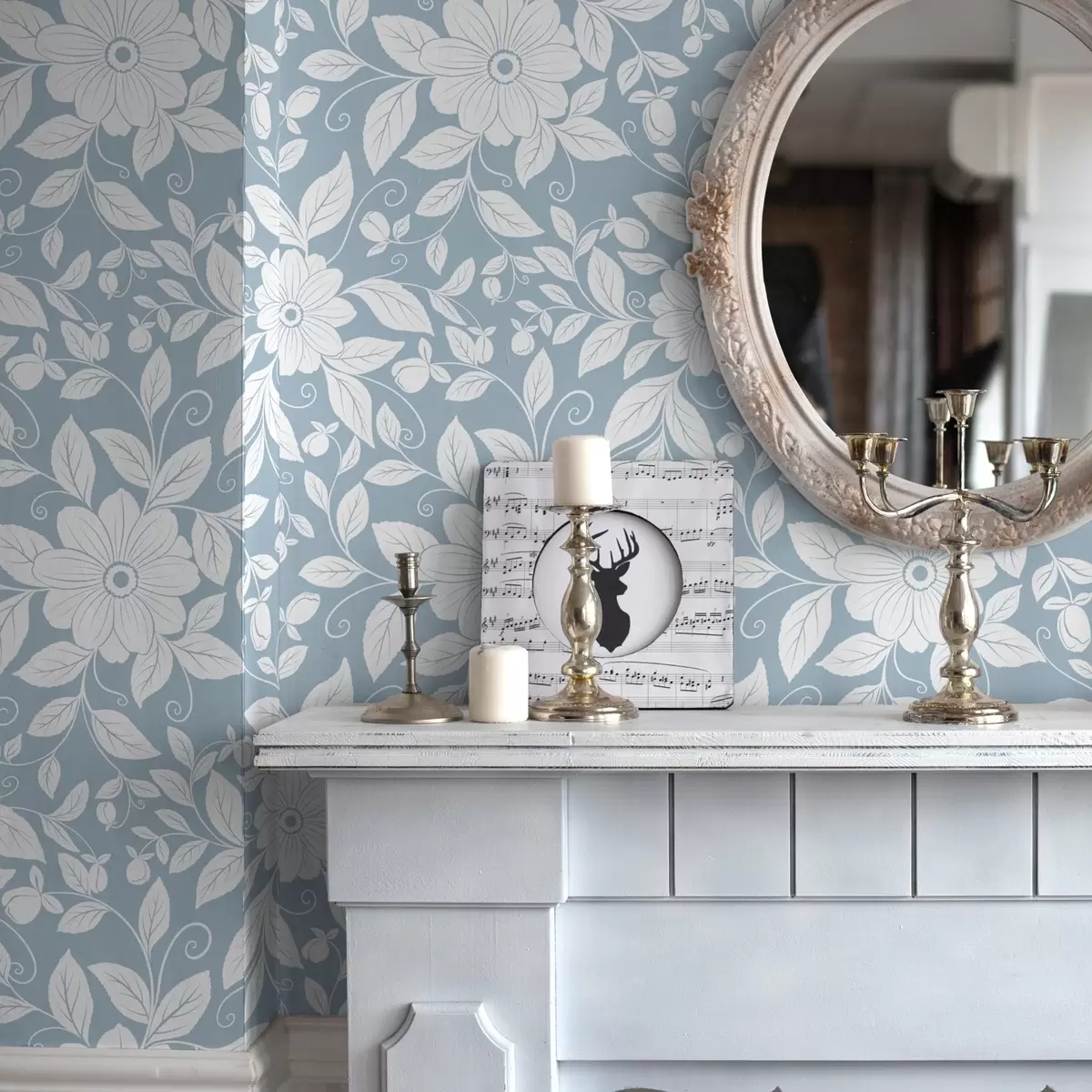 Позадина Бели цветни обрис на пастелно плавој позадини a00452