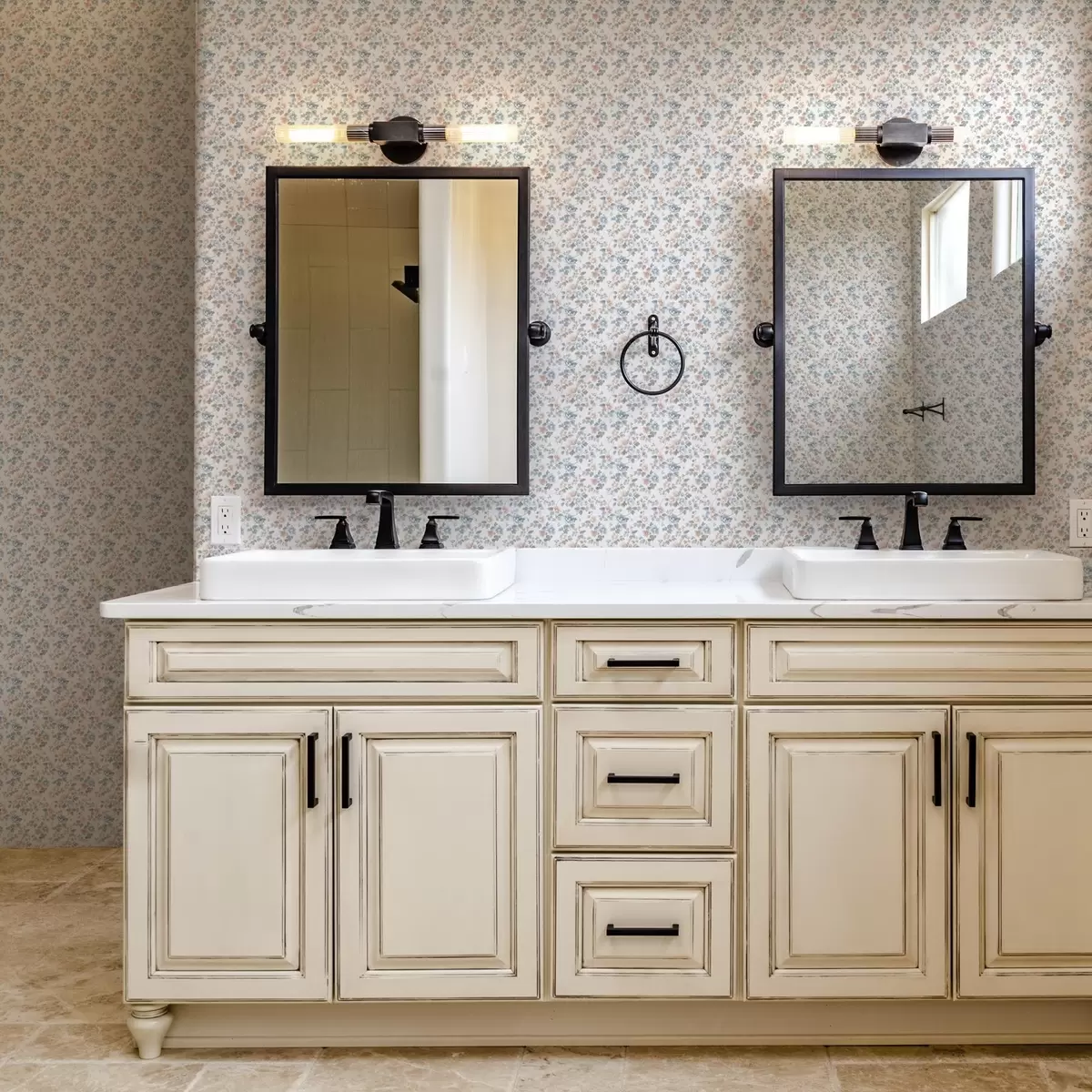 Позадина Мали цветни орнамент у плавим и коралним тоновима a00347