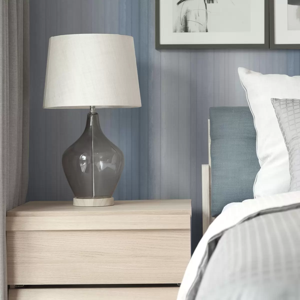 Позадина Меке плаво-сиве градијентне пруге a00506