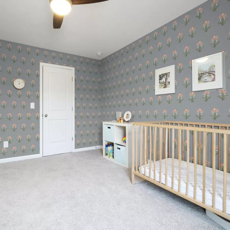 wall murals Стилизовано цвеће на сиво-плавој позадини, топла палета a00494