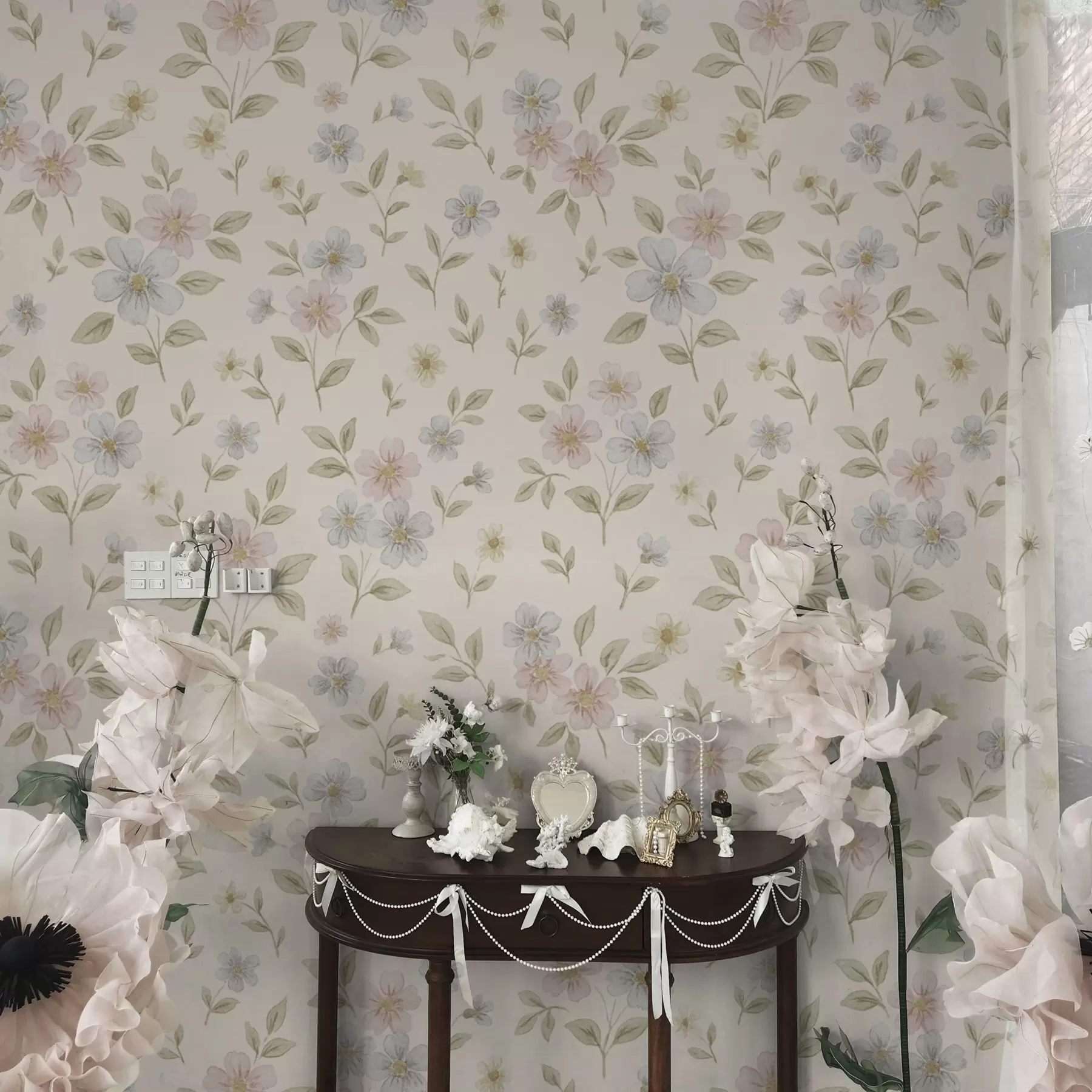 wall murals Пастелно ливадско цвеће на кремастој позадини a00596