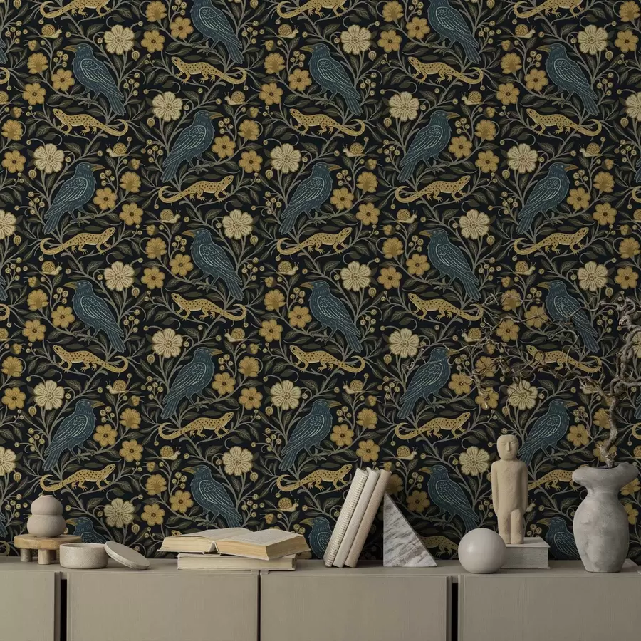 wall murals Птице, гуштери и пужеви међу цвећем на тамној позадини a00691