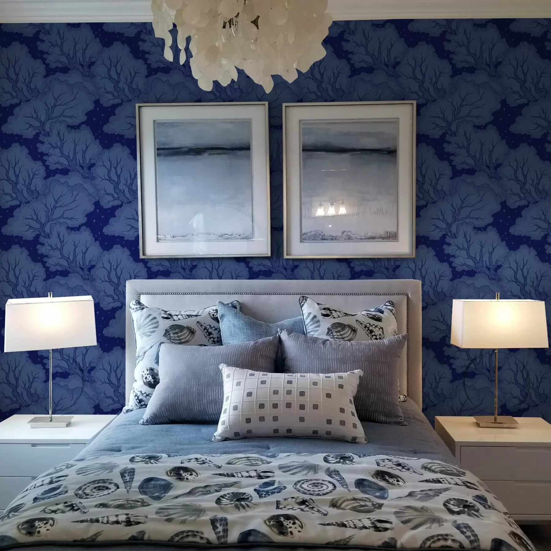 wall murals Силуете дрвећа под звезданим небом у нијансама плаве a00798