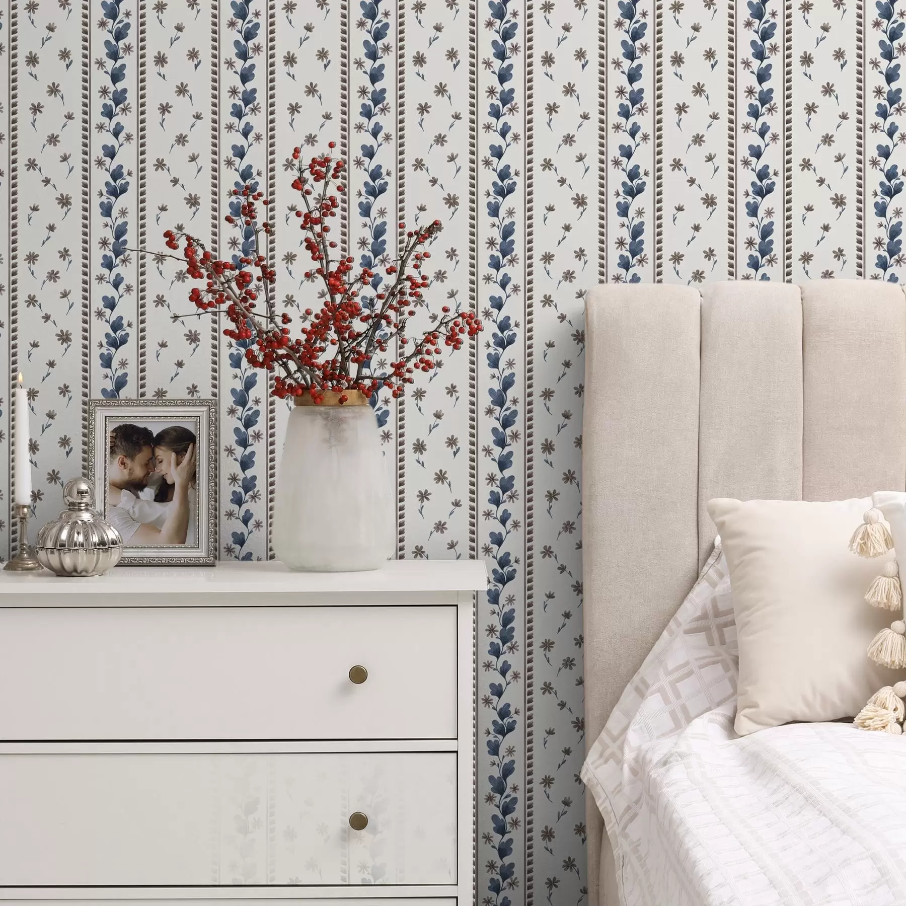 wall murals Вертикалне цветне пруге у плаво-смеђим нијансама a00811v2