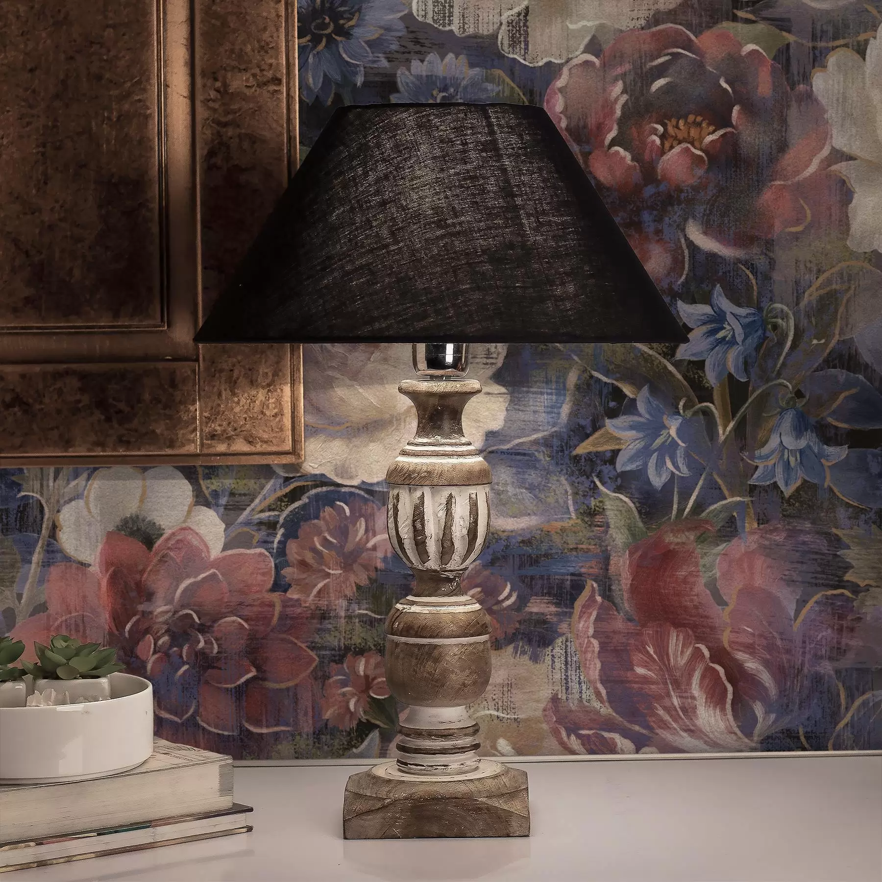 wall murals Сликовит букет крупног цвећа на тамно индиго позадини a01021