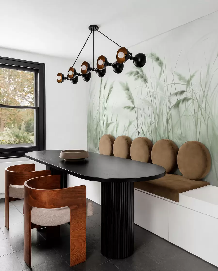 wall murals Висока, текстурирана сува трава са класјевима пшенице на пољу на мекој, бледој позадини w09648v1