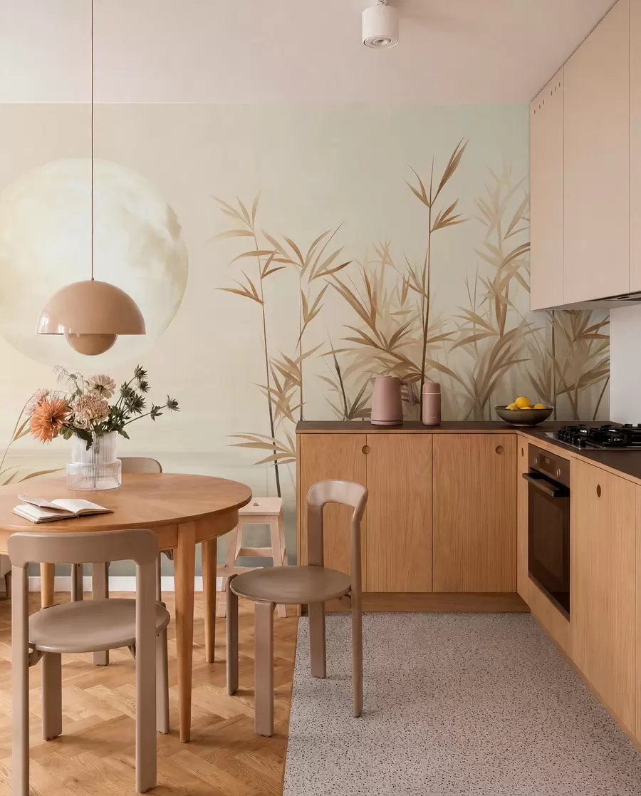 wall murals Текстурирани пејзаж са високом трском, језером и бледим месецом на магловитом небу w09631