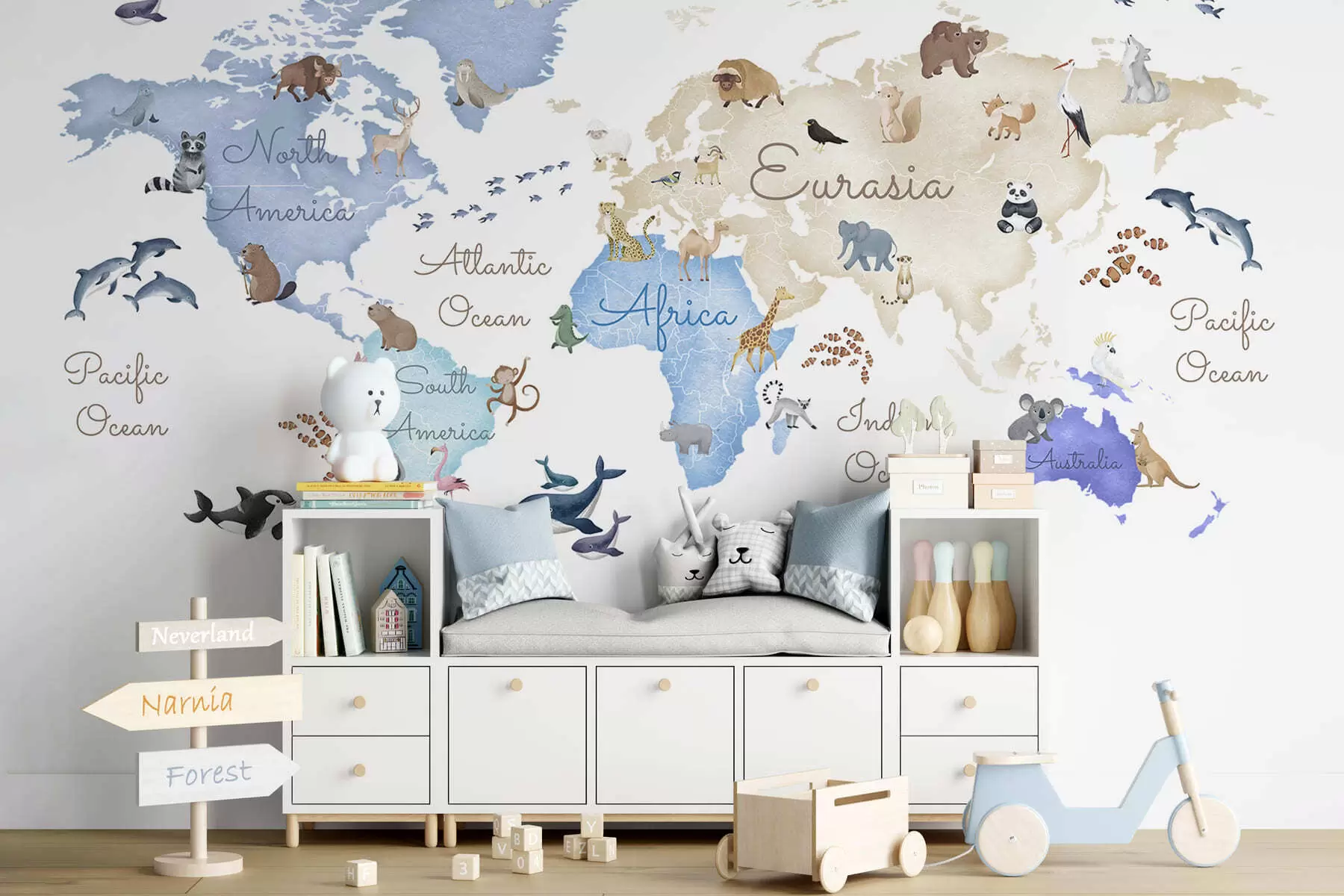 wall murals Плава мапа у акварелу са животињама. Ознаке на енглеском језику. c00012env1