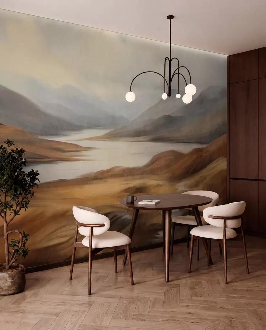 wall murals Текстурирани пејзаж, језеро окружено брдима и планинама под облачним небом са сувом травом w09756
