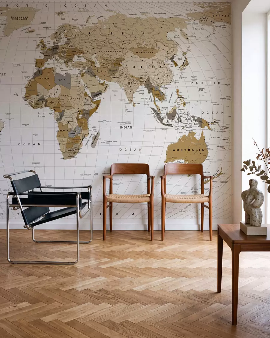 wall murals Смеђа политичка мапа света са заставама на енглеском језику c00016en